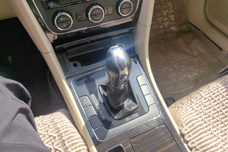 Used Volkswagen Passat 2011 1.8 TSI DSG Prestige Edition
