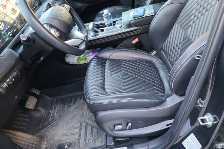 Used EXEED Lingyun 2023 400T Two-Wheel Drive StarRui Pro Edition Left Front Seat