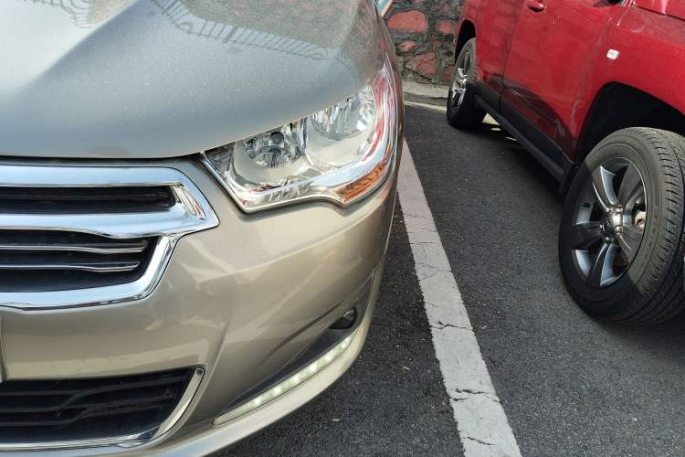 Used Citroen C4L 2014 1.8L Intelligent Drive Automatic Enjoyment Model
