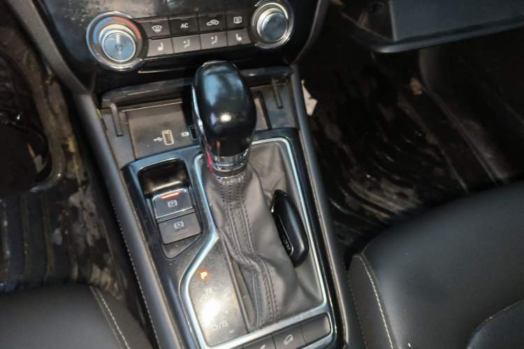 Used Roewe RX3 2018 1.6L CVT Flagship Edition

