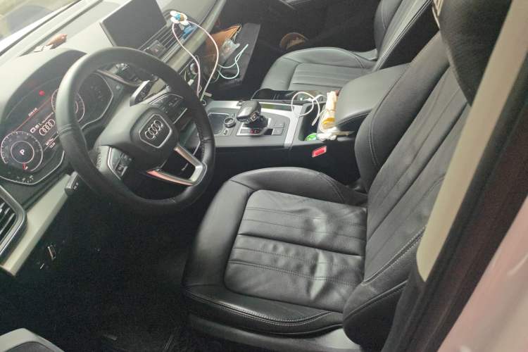 Used Audi Q5L 2020 Updated 40 TFSI Prestige Fashion Edition