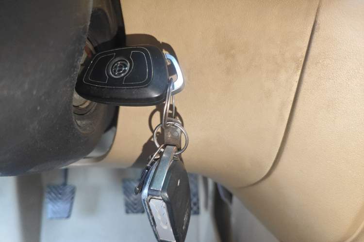 Used Brilliance H320 2012 1.5L Manual Comfort Edition
