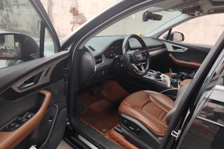 Used Audi Q7 2018 40 TFSI S line Sport Edition Driver Seat