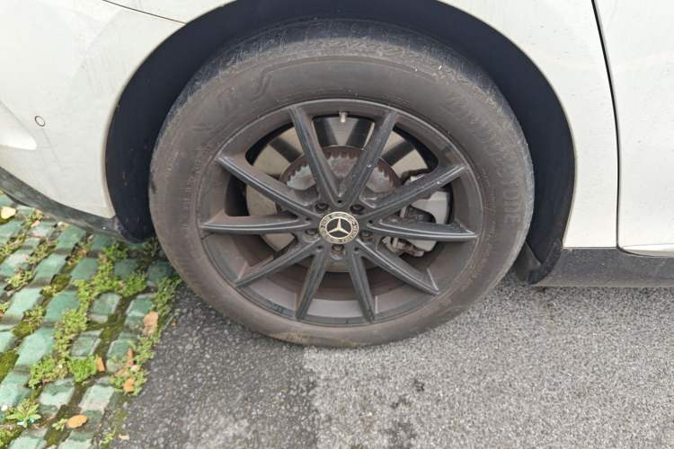 Used Mercedes-Benz EQE 2022 350 Pioneer Edition Exterior 5