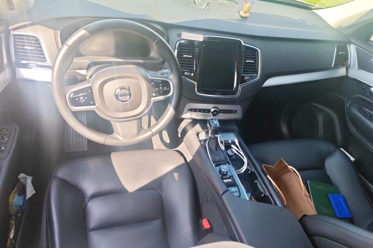 Used Volvo XC90 2018 T6 Zhiyi Edition 7-Seater
