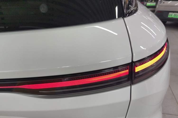 Used Nio ES8 2024 100kWh Signature Edition