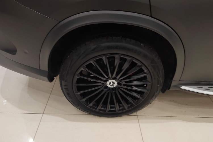 Used Mercedes-Benz GLC Coupe 2024 GLC 300 4MATIC Coupe SUV
