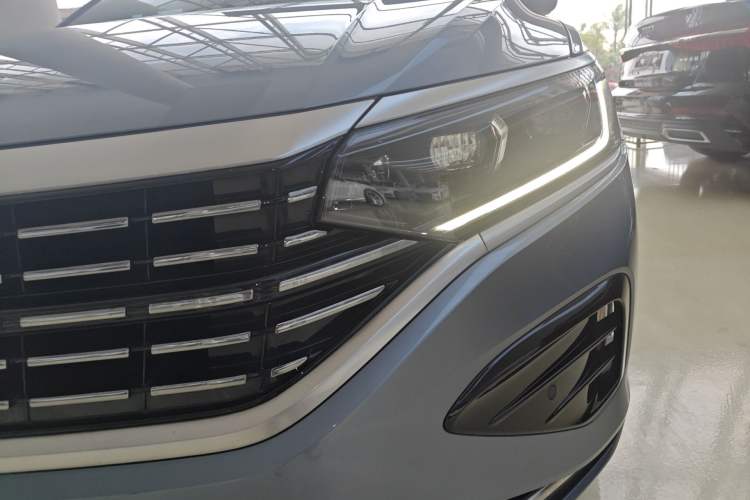 Used Volkswagen Passat 2022 330TSI Luxury Edition