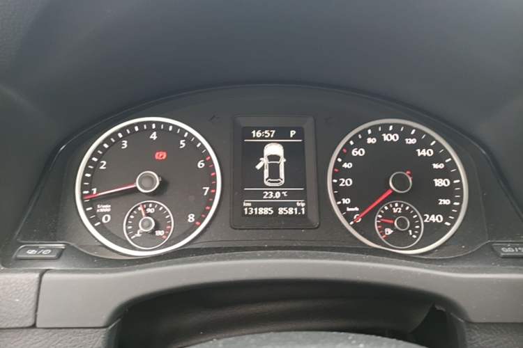 Used Volkswagen Tiguan 2016 280TSI Automatic Two-Wheel Drive Silk Road Comfort Edition
