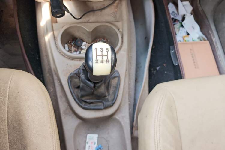 Used Wuling Hongguang 2014 1.2L Standard Model China IV Gear Lever
