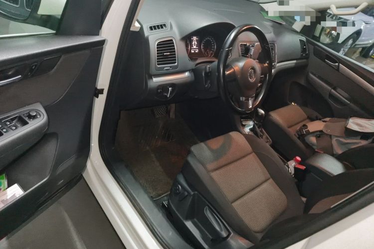 Used Volkswagen Sharan 2013 1.8TSI Comfort Model Euro IV