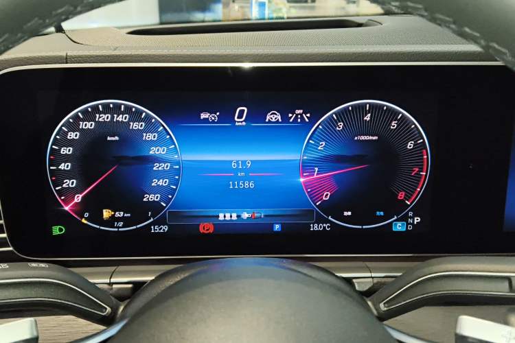 Used Mercedes-Benz GLE 2024 GLE 450 4MATIC Luxury Model
