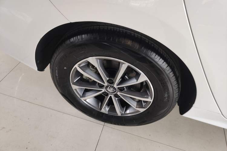 Used BYD Qin PLUS 2024 HONOR Edition DM-i 55KM Leading Model