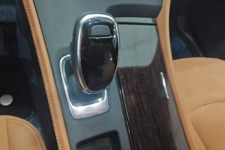 Used Buick LaCrosse 2018 20T Luxury Model
