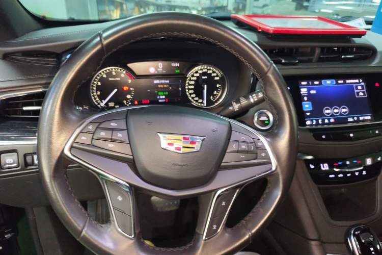 Used Cadillac XT5 2020 28T Luxury Version
