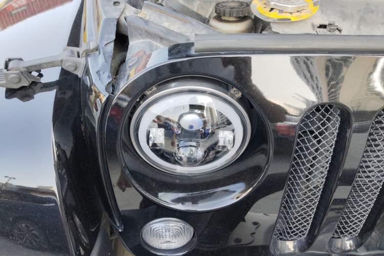 Used Jeep Wrangler 2015 3.0L Sahara Four-Door Comfort Edition