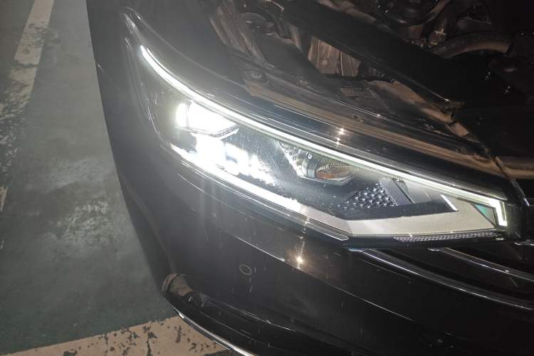 Used Volkswagen Magotan 2020 330TSI DSG Leading Model