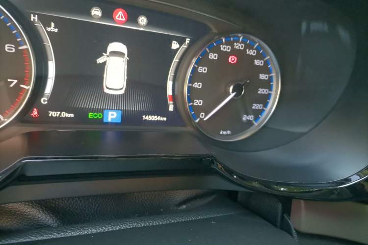 Used GAC Trumpchi GS8 2017 320T Two-Wheel Drive Luxury Smart Connectivity Version (7 Seats)
