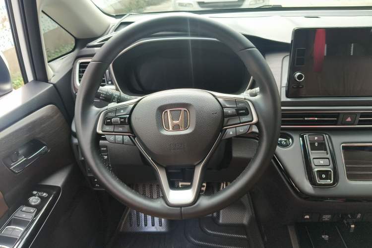 Used Honda Odyssey 2024 2.0L eHEV Sharp·Luxury Edition
