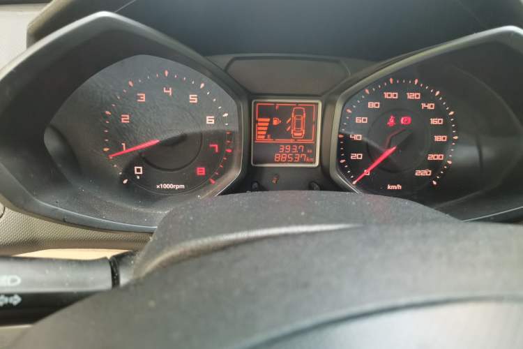 Used Chery Fengyun 2 2013 Hatchback 1.5L Manual Ruiyi Edition
