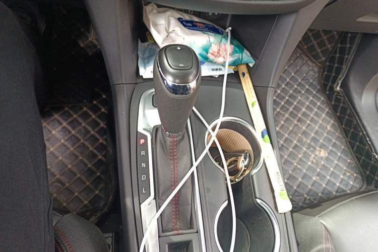 Used Chevrolet Equinox 2019 Redline 550T Automatic All-Wheel-Drive RS Model China VI Standard