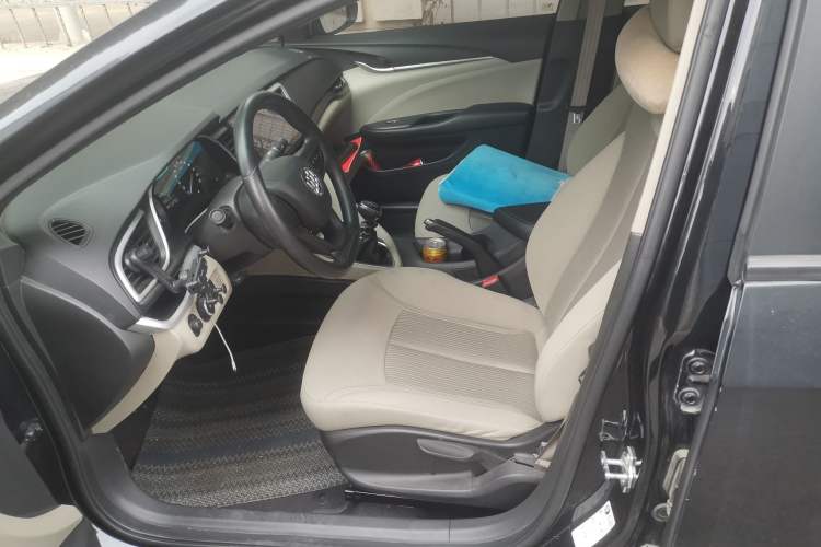 Used Buick GT 2015 15N Manual Entry-Level Trim