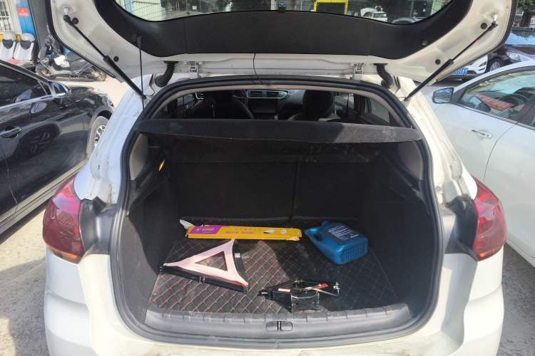 Used Citroen C3-XR 2015 1.6THP Automatic Pioneer Model