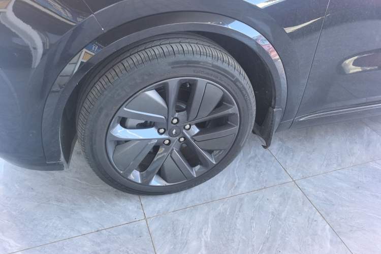 Used Li Auto L9 2022 Max model