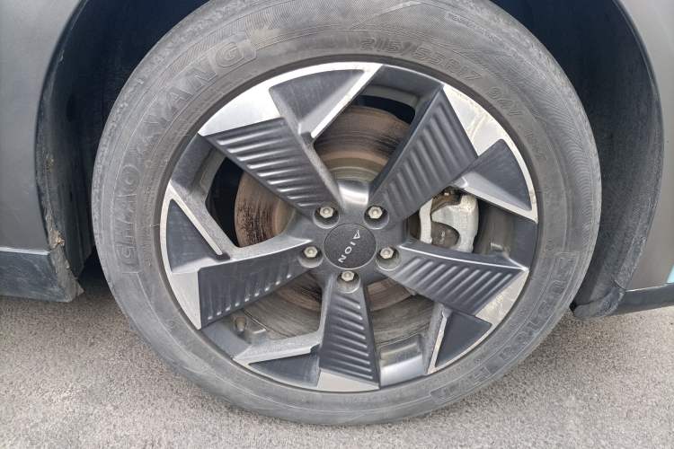 Used AION Y 2022 70 Intelligent Edition Lithium Iron Phosphate