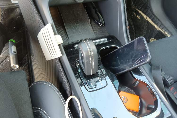 Used Volvo XC40 New Energy 2021 P8 Pure Electric All-Wheel Drive Smart Luxury Sport Edition
