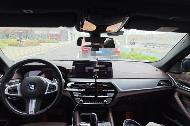 Used BMW 5 Series 2022 530Li Luxury Edition M Sport Package Headliner