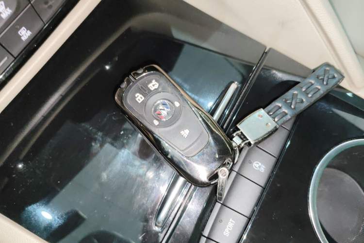 Used Buick Regal 2021 552T Elite Edition
