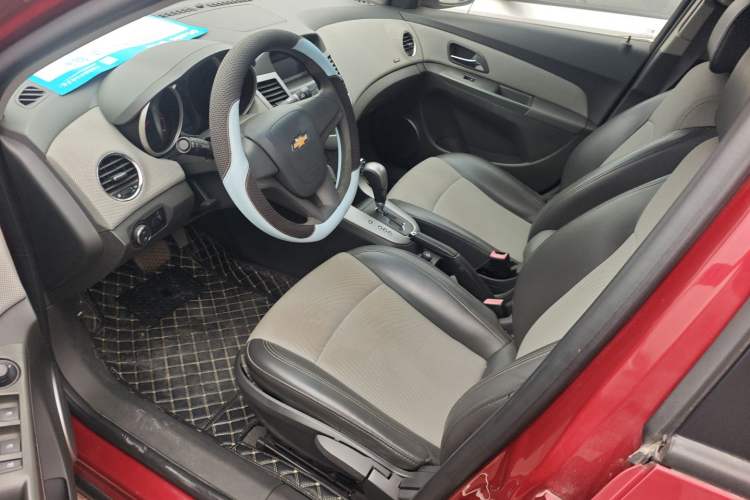 Used Chevrolet Cruze 2014 1.6L SL Millionth Anniversary Edition AT
