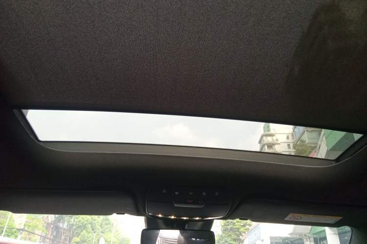 Used Mercedes-Benz GLC 2022 GLC 300 L 4MATIC Dynamic Edition Prestige Model