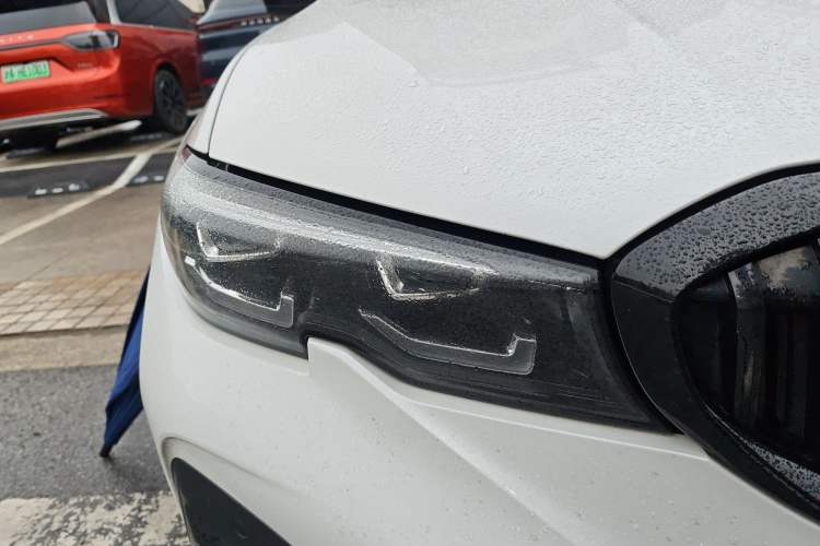 Used BMW 3 Series 2021 Facelifted 325Li M Sport Night Edition Package Right Front Headlight