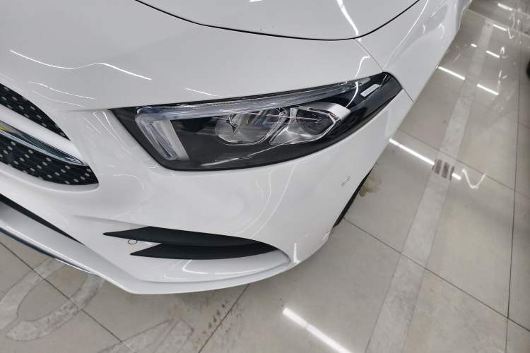 Used Mercedes-Benz A-Class 2022 Revised Version A 200 L Sport Sedan Fashionable Style