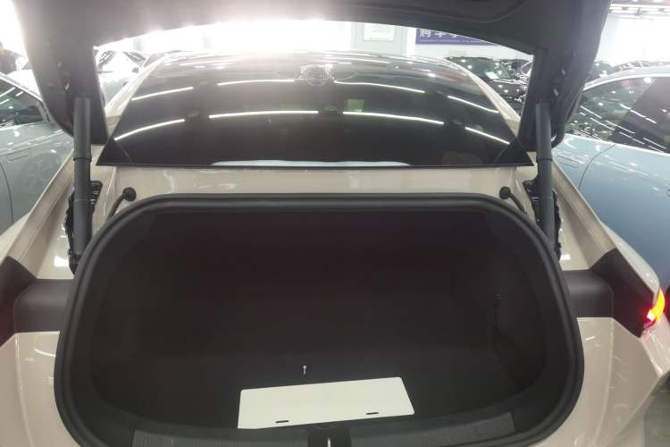 Used Nio ET5 2022 75 kWh
