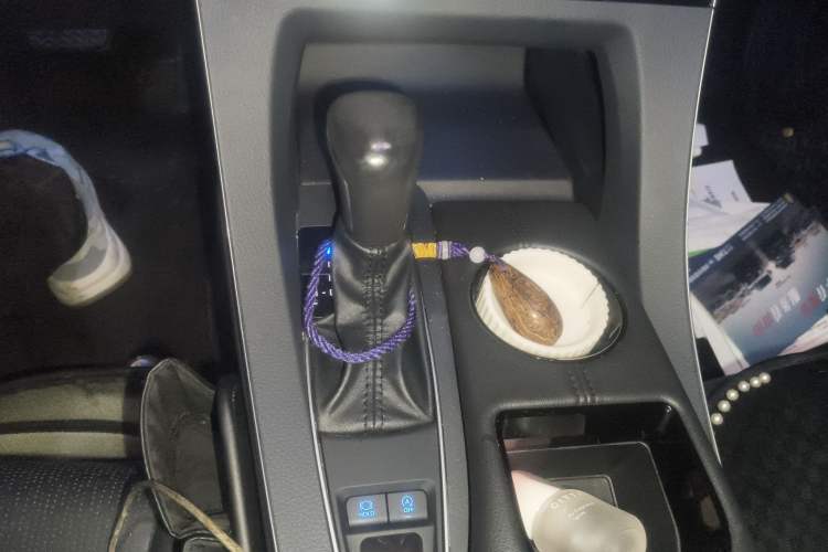 Used Toyota Avalon 2019 2.0L Luxury Edition China VI Standard