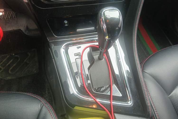 Used Venucia T70 2018 2.0L CVT Smart Edition