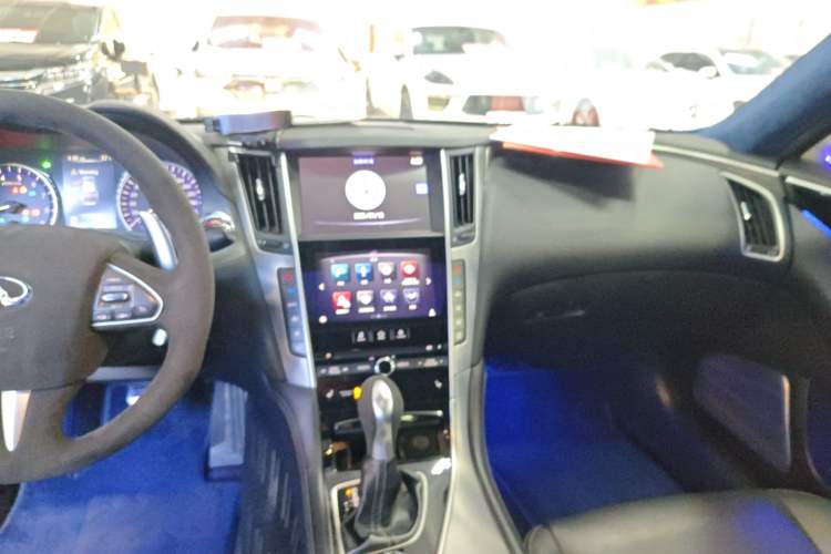 Used Infiniti Q50 2014 3.7L Comfort Edition Audio And AC Panel