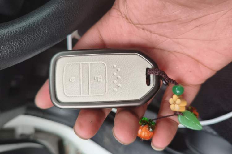 Used Honda Jade 2014 1.8L Automatic Comfort Elite Version 5 Seats