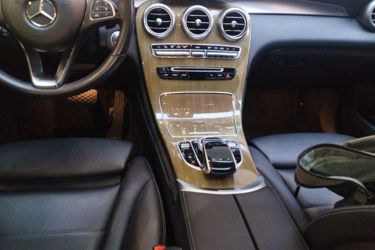 Used Mercedes-Benz GLC Coupe 2019 GLC 260 4MATIC Coupe SUV