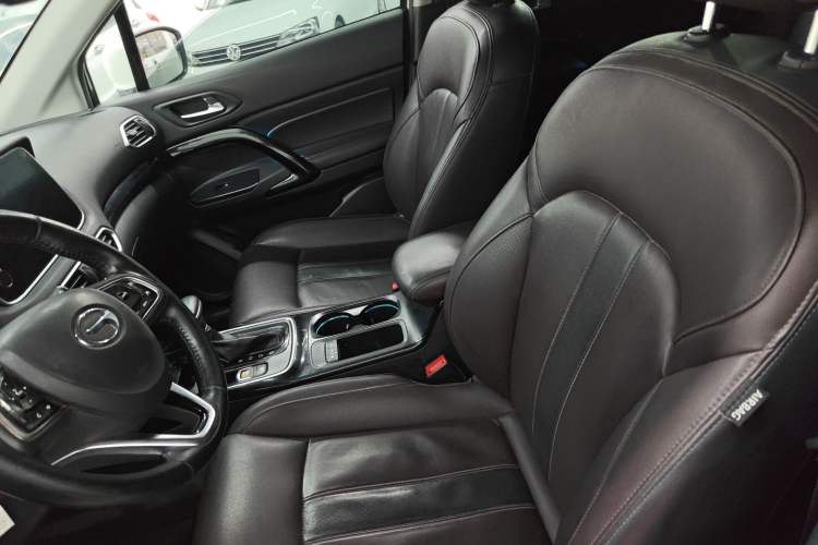 Used GAC Trumpchi GS4 2018 235T Automatic Two-Wheel-Drive Supreme Edition Left Front Seat