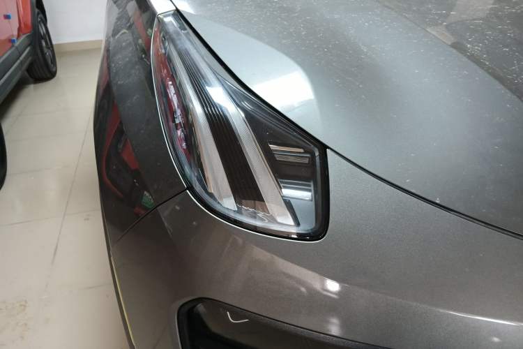 Used Lynk & Co 05 2020 2.0TD Four-Wheel Drive Genie Plus Right Front Headlight