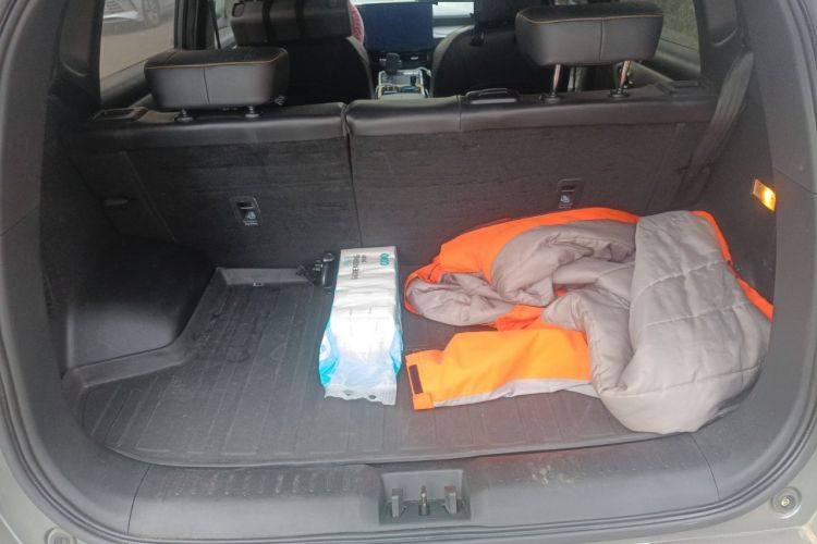 Used AION Y 2021 70 Intelligent Dynamic Edition Trunk