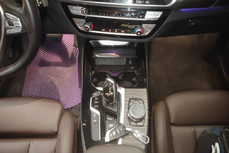 Used BMW X3 2018 xDrive28i Luxury Package China VI Emission Standard