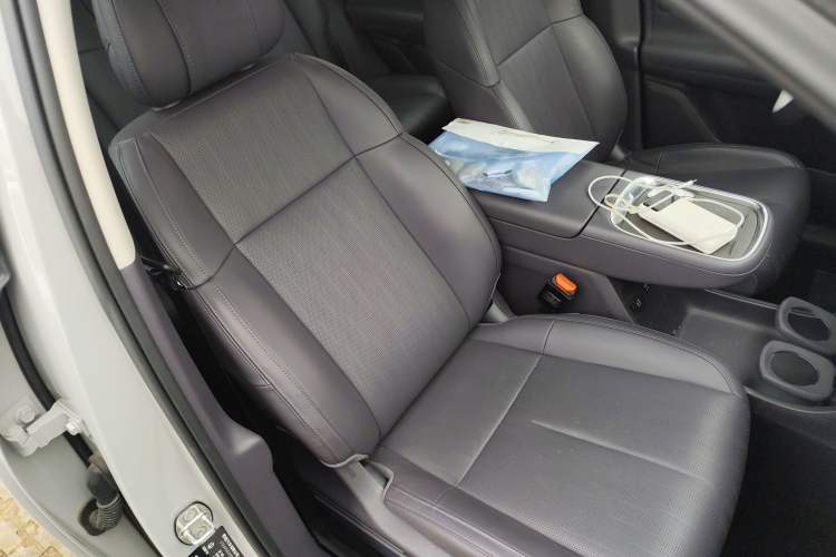 Used Leapmotor B10 2025 510 Joyful Edition Right Front Seat