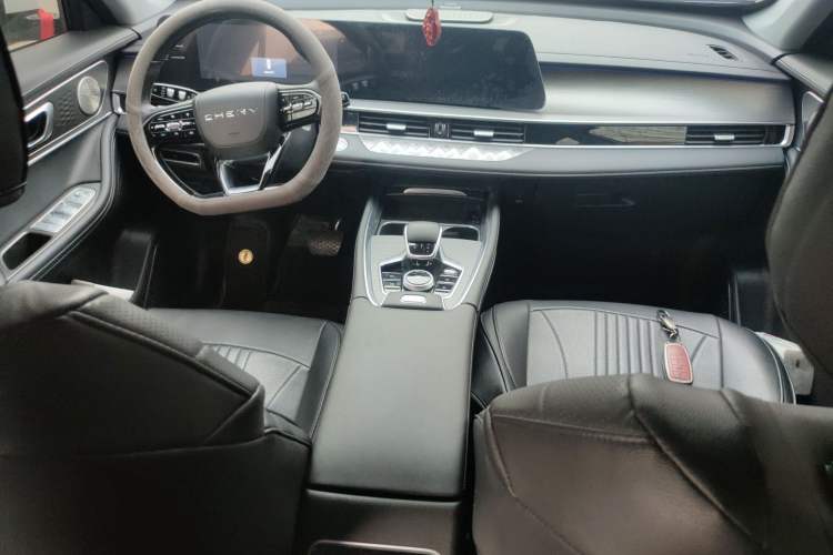 Used Chery Tiggo 8 PRO 2025 290T Two-Wheel-Drive Luxury Edition