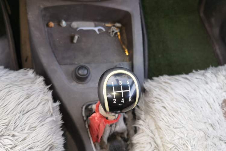 Used Wuling Hongguang 2015 1.5L S Basic Version China V Standard Gear Lever