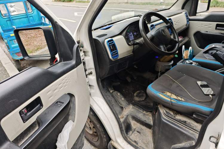 Used Dongfeng Xiaokang EC36II 2023 Chongqing Innovision 38.64 kWh Driver Seat